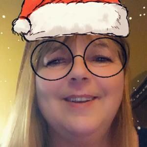 Meet your Posher, Gina